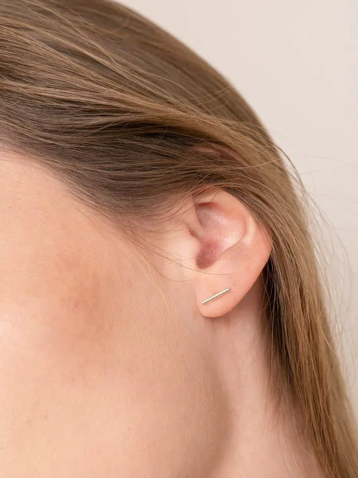wellthy® Bar Studs