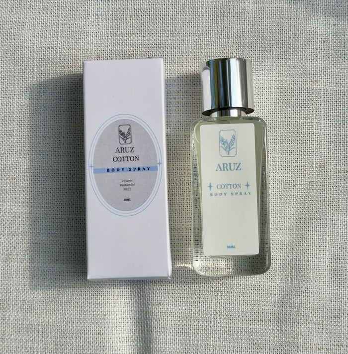 Cotton Body Spray hydrating mist texture