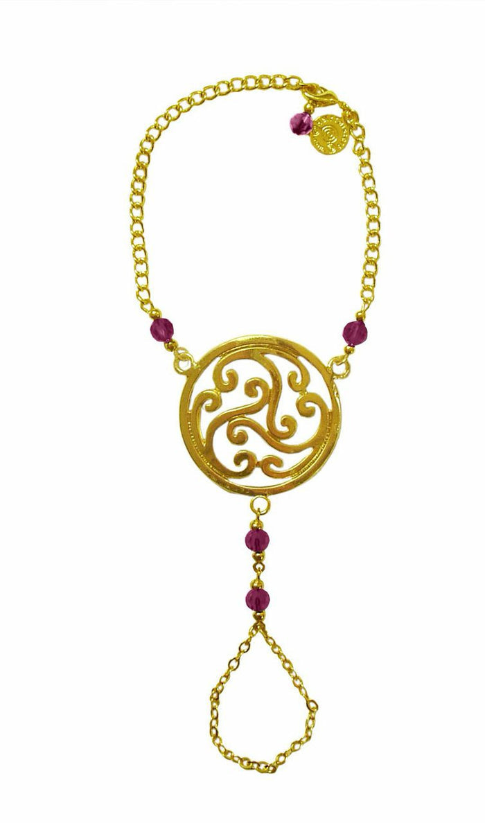 Gold Celtic Finger Bracelet – Adjustable Hand Chain with Unique Knot Design