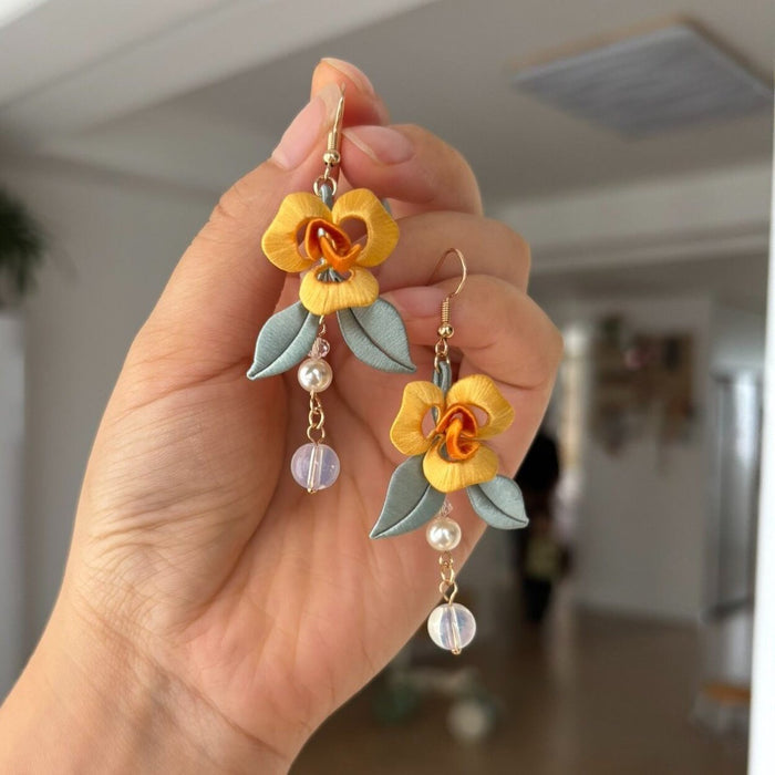 Handmade Chanhua Thread-Wrapped Yellow Rose Earrings - Elegant Floral Jewelry