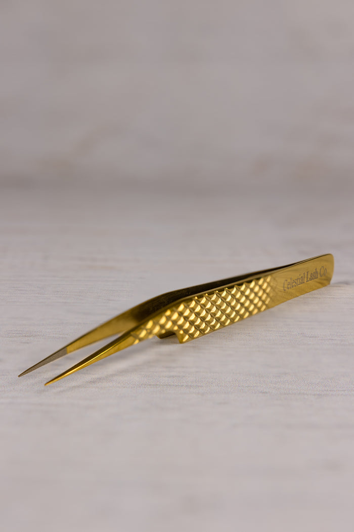 Isolation Straight (Gold)