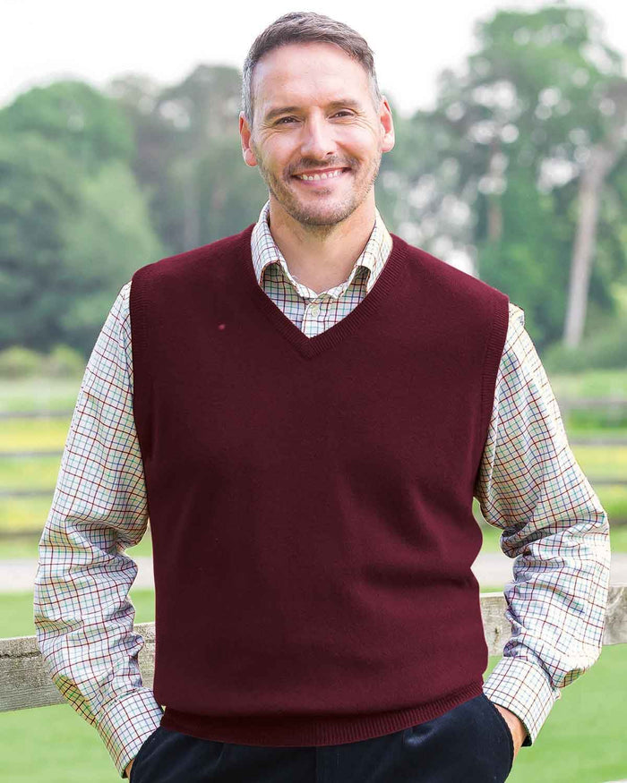 Lambswool Slipover  Mens - Claret - Country Collection