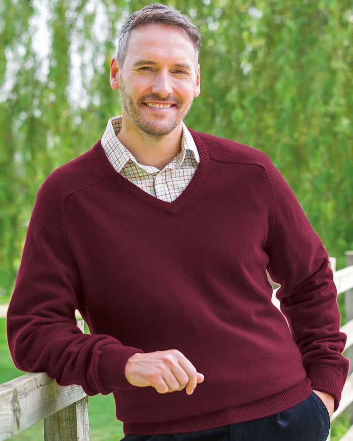 Lambswool V Neck Jumper - Claret - Country Collection