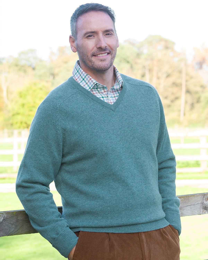 Lambswool V Neck Jumper - Ocean - Country Collection
