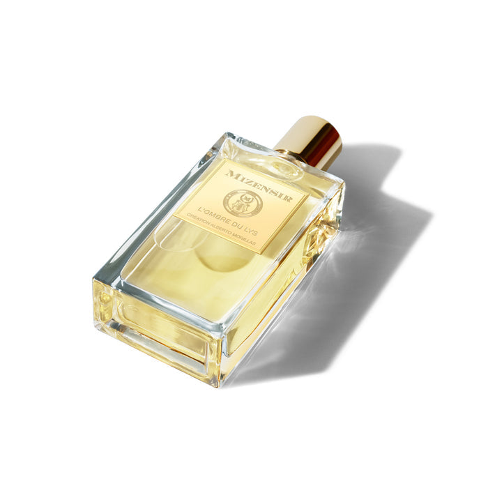 L'Ombre du Lys 100ml/3.3oz Eau de parfum angle view
