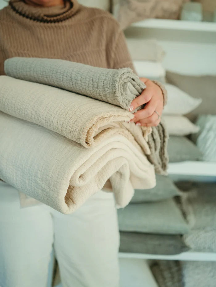 Malabar Throw Blanket | Two Styles - Magnolia Lane co. Home + Garden + Gift