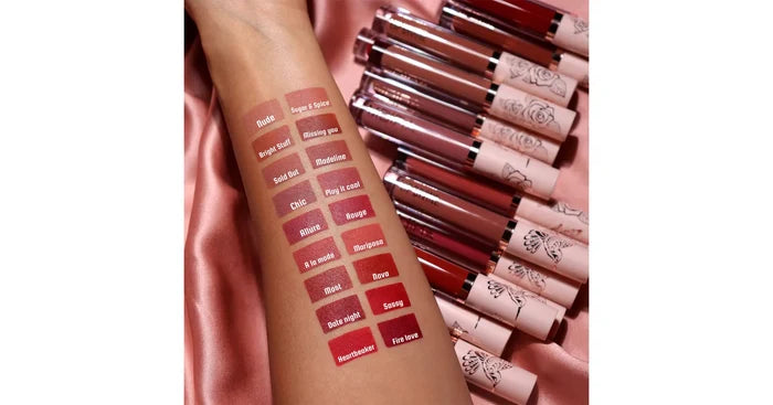 MOIRA Lip Divine Liquid Lipstick - Nova