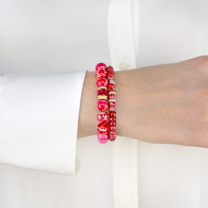 a person wearing a bracelet
