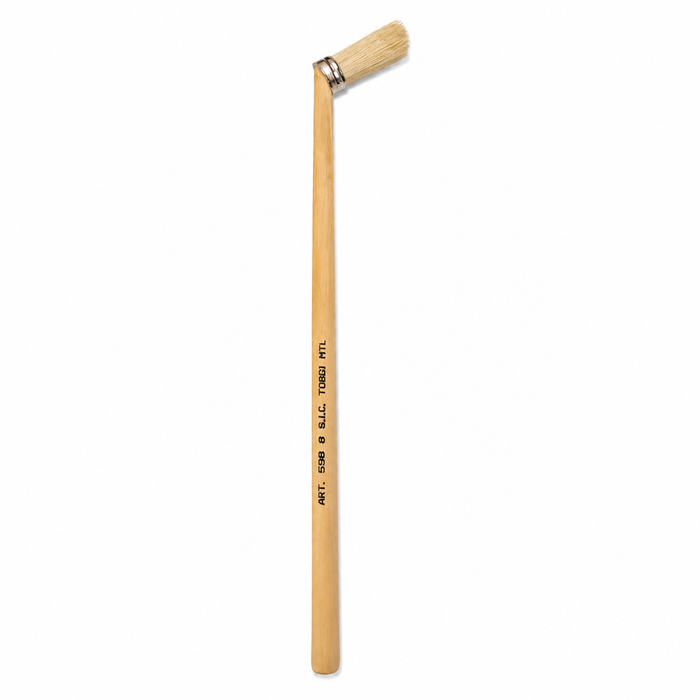 Oval radiator brush - with nickel-plated ferrule and wooden handle