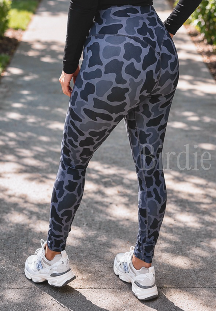 PREORDER: Blackout Duck Camo Leggings // eta Aug