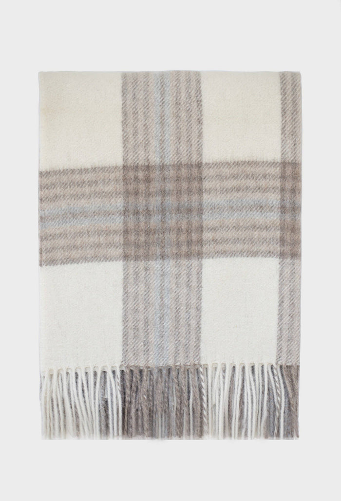 Stonehaven Throw -  in 3 colors - Magnolia Lane co. Home + Garden + Gift