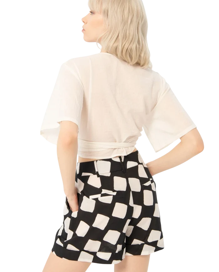 SURKANA SHORT, ZWART-WIT