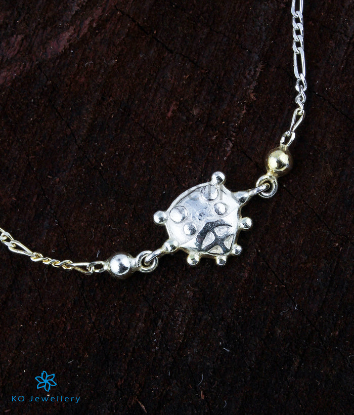The Kamna Silver Rakhi/Bracelet