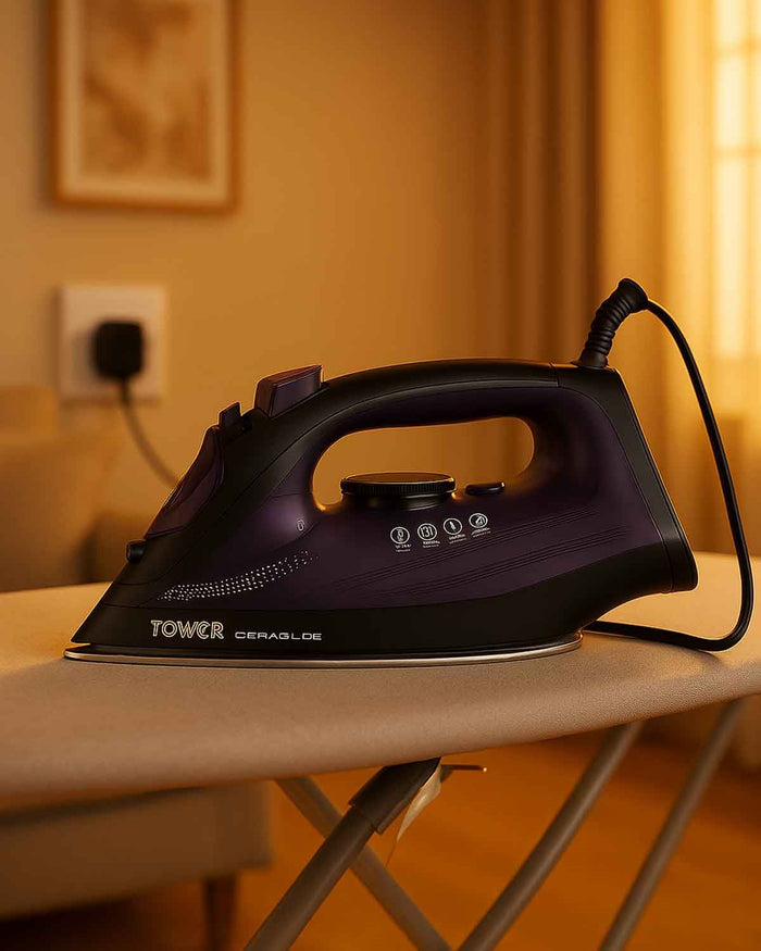 Tower Ceraglide Steam Iron - Country Collection