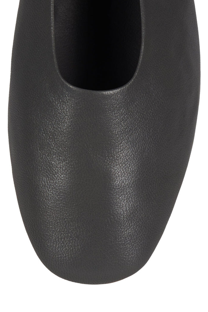 TRUSTEE Jeffrey Campbell Kitten Heels Grey
