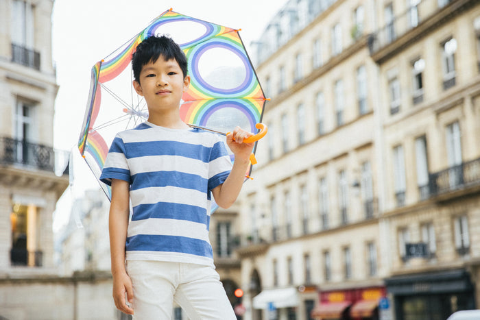 Smati - Umbrella - Transparent - Rainbow - Lifestyle Cut 1