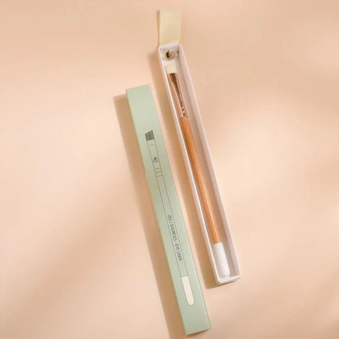 Wooden Eyebrow & Eyeliner Brush